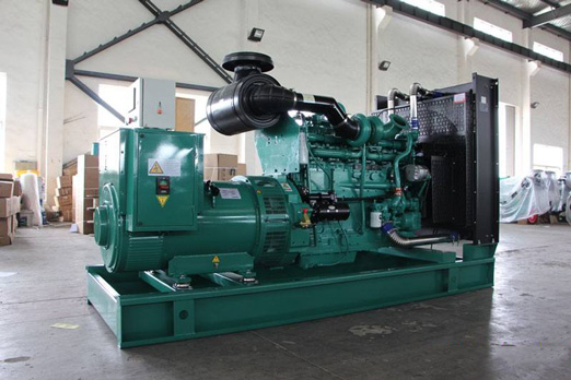 松滋320kw康明斯柴油发电车出租组图片 松滋320kw康明斯柴油发电车出租组图片